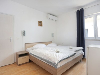 Apartment One bedroom apartment with terrace and sea view Tučepi, Makarska A-2676-a - Outdoor photo 11