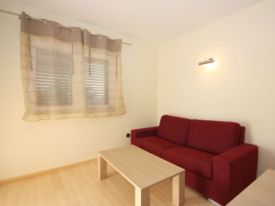 Apartment Two bedroom apartment with balcony and sea view Tučepi, Makarska A-3193-j - Outdoor photo 7