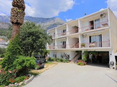 Apartment One bedroom apartment with balcony and sea view Tučepi, Makarska A-2676-c - Outdoor photo 5