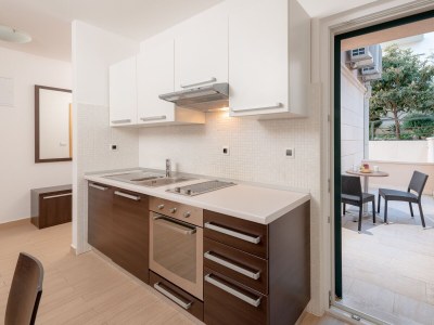 Apartment One bedroom apartment with balcony Tučepi, Makarska A-3193-m - Outdoor photo 8