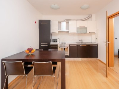 Apartment Two bedroom apartment with terrace Tučepi, Makarska A-3193-n - Outdoor photo 8