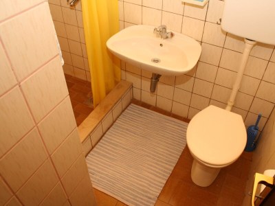 Apartment One bedroom apartment near beach Sućuraj, Hvar A-4029-a - Outdoor photo 16