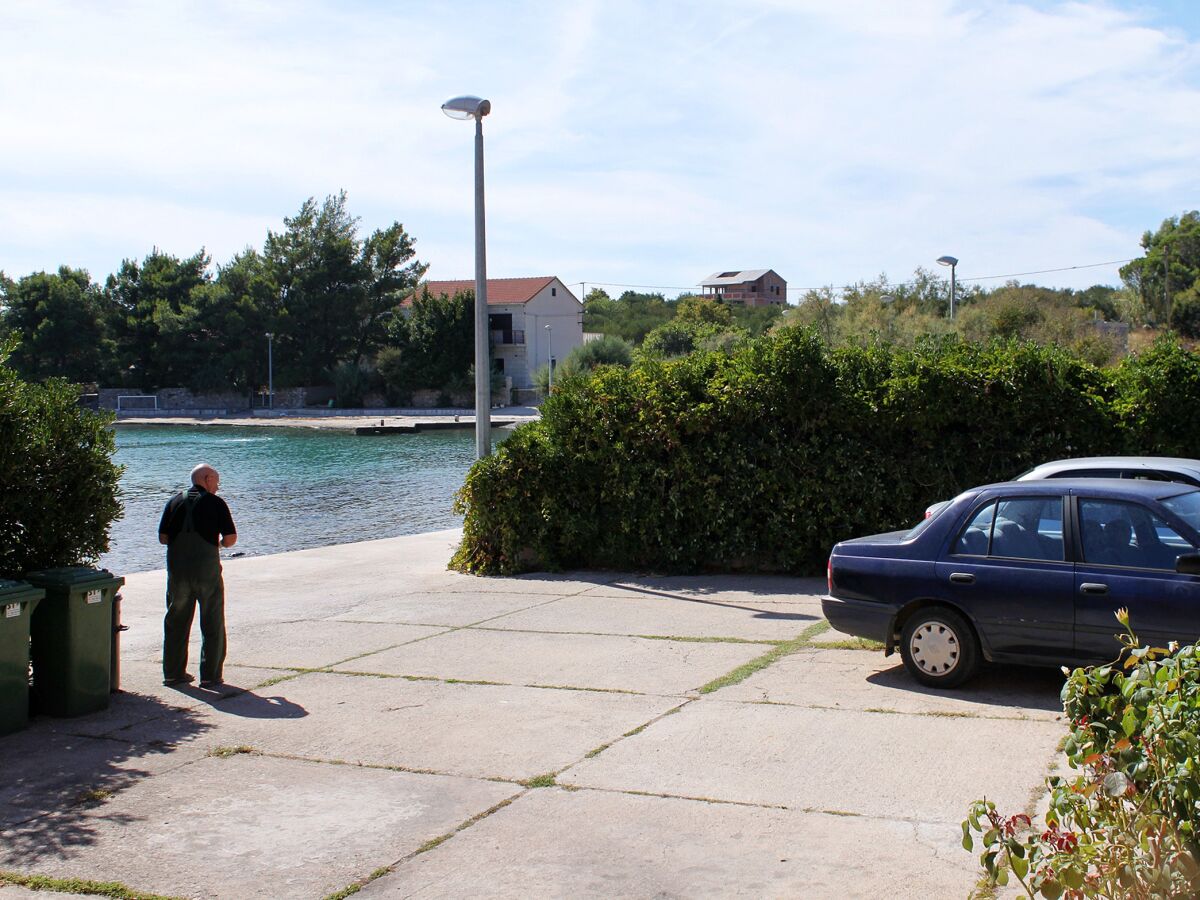Apartment One bedroom apartment near beach Sućuraj, Hvar A-4029-b - Outdoor photo 3