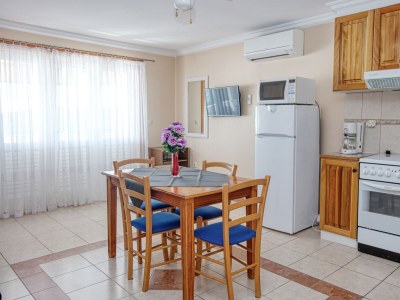Apartment One bedroom apartment near beach Brodarica, Šibenik A-4194-d - Outdoor photo 22