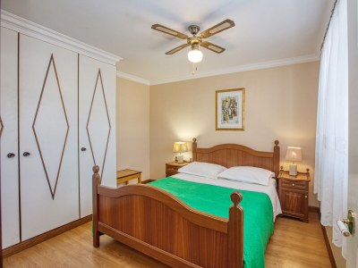 Apartment One bedroom apartment near beach Brodarica, Šibenik A-4194-d - Outdoor photo 26