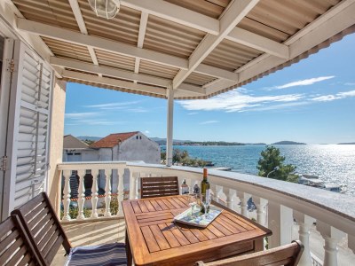 Apartment One bedroom apartment near beach Brodarica, Šibenik A-4194-d - Outdoor photo 34