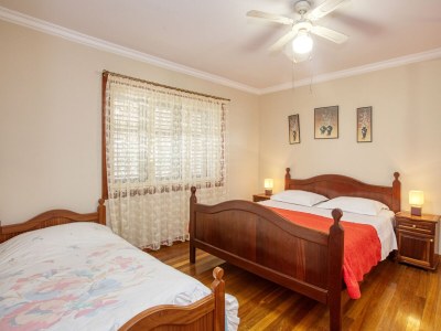 Apartment Two bedroom apartment near beach Brodarica, Šibenik A-4194-f - Outdoor photo 27