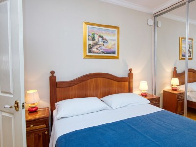 Apartment Two bedroom apartment near beach Brodarica, Šibenik A-4194-f - Outdoor photo 33