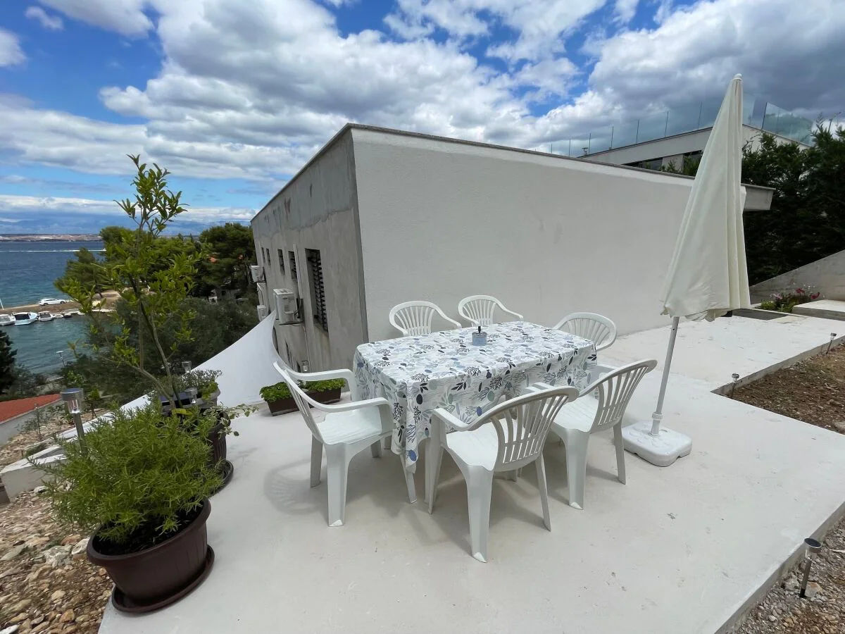 Apartment Two bedroom apartment near beach Kali, Ugljan A-345-c