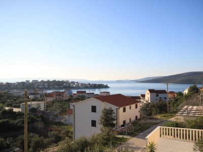 Apartment Two bedroom apartment with balcony and sea view Seget Vranjica, Trogir A-8507-a - Outdoor photo 20