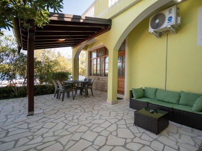 Apartment Two bedroom apartment near beach Veli Rat, Dugi otok A-438-a - Outdoor photo 35