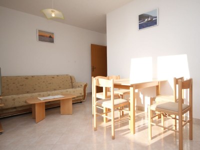 Apartment Two bedroom apartment with balcony and sea view Seget Vranjica, Trogir A-8507-b - Outdoor photo 8