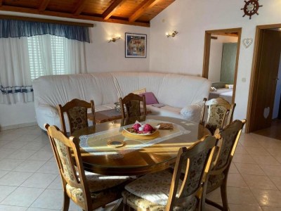 Apartment Two bedroom apartment with terrace and sea view Milna, Vis A-8896-a - Outdoor photo 16