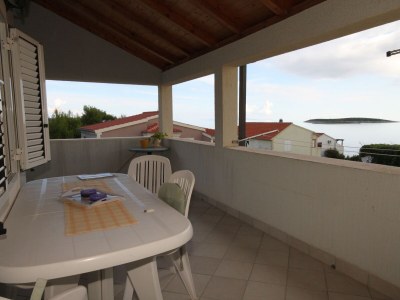 Apartment Two bedroom apartment with terrace and sea view Milna, Vis A-8896-a - Outdoor photo 25
