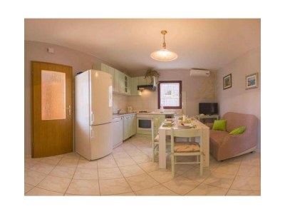 Apartment Three bedroom apartment with terrace and sea view Milna, Vis A-8896-b - Outdoor photo 14