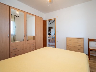 Apartment Two bedroom apartment near beach Veli Rat, Dugi otok A-438-d - Outdoor photo 24
