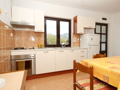 Apartment Two bedroom apartment with terrace Kneža, Korčula A-9269-b - Outdoor photo 17