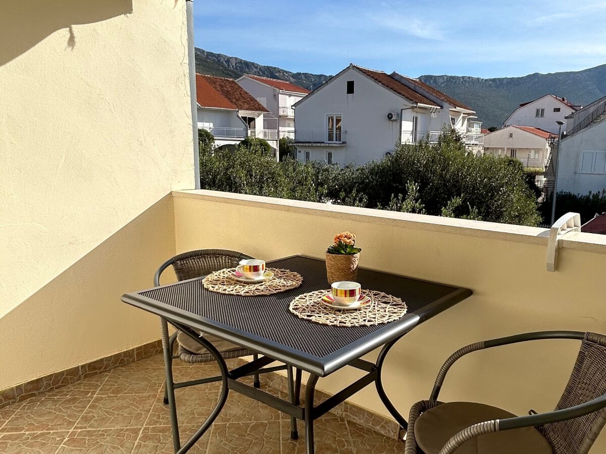 Apartment One bedroom apartment with terrace Orebić, Pelješac A-10082-b