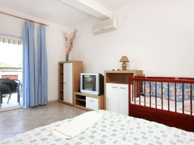 Apartment One bedroom apartment with terrace Viganj, Pelješac A-10189-d - Outdoor photo 13