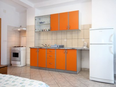 Apartment One bedroom apartment with terrace Viganj, Pelješac A-10189-d - Outdoor photo 15