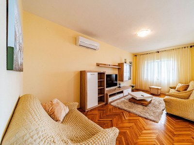 Apartment Two bedroom apartment with terrace and sea view Orebić, Pelješac A-10436-a in Orebic - Apartment