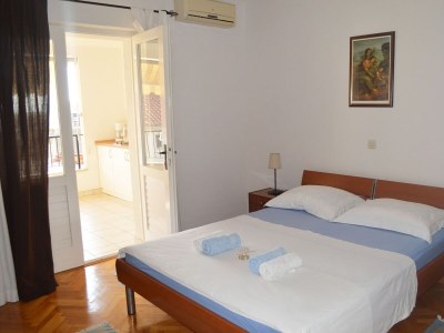 Apartment Two bedroom apartment with balcony and sea view Makarska A-11361-b - Outdoor photo 6
