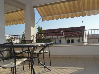 Apartment Two bedroom apartment with balcony and sea view Makarska A-11361-b - Outdoor photo 10