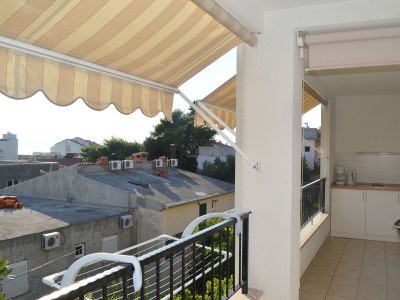 Apartment Two bedroom apartment with balcony and sea view Makarska A-11361-b - Outdoor photo 11