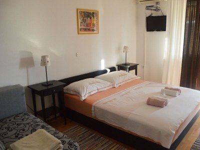 Apartment Two bedroom apartment with balcony and sea view Makarska A-11361-b - Outdoor photo 15