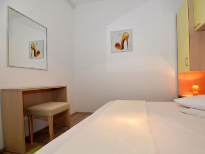 Apartment Two bedroom apartment with terrace Tučepi, Makarska A-11486-a - Outdoor photo 19