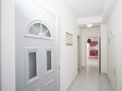 Apartment Two bedroom apartment with terrace Tučepi, Makarska A-11486-a - Outdoor photo 26