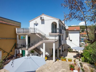 Apartment One bedroom apartment with balcony and sea view Tisno, Murter A-815-d - Outdoor photo 6