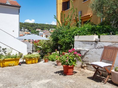 Apartment One bedroom apartment with balcony and sea view Tisno, Murter A-815-d - Outdoor photo 19