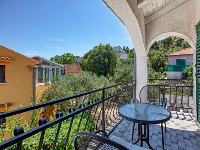 Apartment One bedroom apartment with balcony and sea view Tisno, Murter A-815-d - Outdoor photo 32