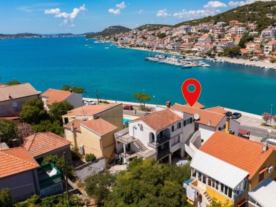 Apartment One bedroom apartment with balcony and sea view Tisno, Murter A-815-e - Outdoor photo 4