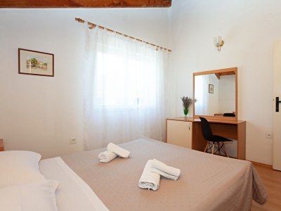 Apartment One bedroom apartment with balcony and sea view Tisno, Murter A-815-e - Outdoor photo 20