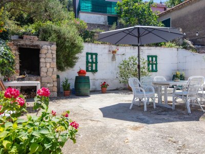 Apartment One bedroom apartment with balcony and sea view Tisno, Murter A-815-e - Outdoor photo 31