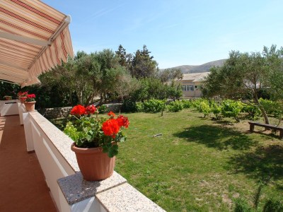 Apartment Studio flat with balcony and sea view Pag AS-13060-a - Outdoor photo 5