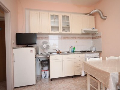 Apartment One bedroom apartment with terrace and sea view Kali, Ugljan A-834-b - Outdoor photo 18