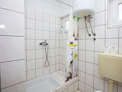 Apartment Two bedroom apartment with balcony Pirovac, Šibenik A-13263-b - Outdoor photo 33