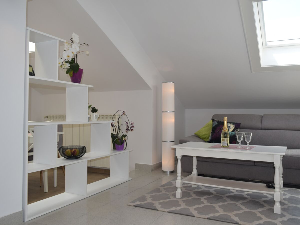 Apartment Three bedroom apartment near beach Barbat, Rab A-4973-a - Outdoor photo 2