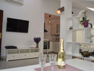 Apartment Three bedroom apartment near beach Barbat, Rab A-4973-a - Outdoor photo 8