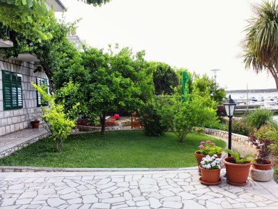 Apartment Three bedroom apartment near beach Barbat, Rab A-4973-a - Outdoor photo 9