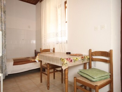 Apartment One bedroom apartment near beach Rukavac, Vis A-1154-b - Outdoor photo 8
