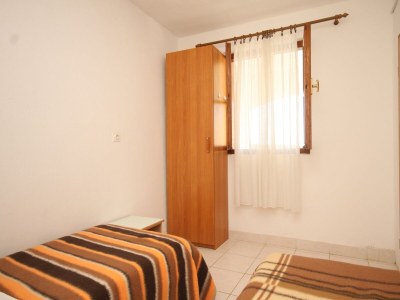 Apartment Two bedroom apartment near beach Rukavac, Vis A-1154-c - Outdoor photo 12