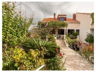 Apartment One bedroom apartment with terrace and sea view Cavtat, Dubrovnik A-2132-a - Outdoor photo 2