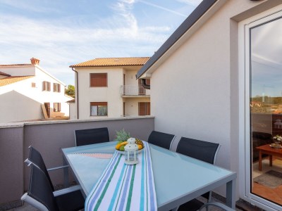 Apartment Two bedroom apartment with terrace and sea view Medulin A-2274-a - Outdoor photo 27