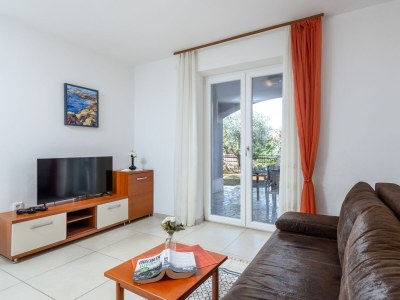Apartment Two bedroom apartment with terrace Medulin A-2274-c - Outdoor photo 12