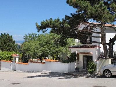 Apartment Two bedroom apartment with terrace Baška, Krk A-5430-b - Outdoor photo 12