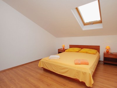 Apartment Two bedroom apartment with terrace and sea view Njivice, Krk A-5458-a - Outdoor photo 18